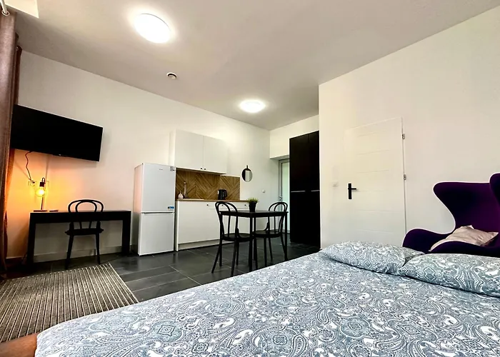 Apartment Kosciuszki Iv & Parking *